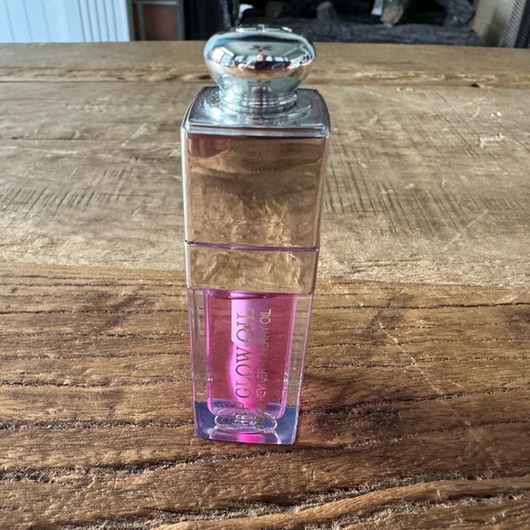 NEW Dior Lip Glow Oil ~ Pink Lilac (063) 🩷💜 - Picture 10 of 10